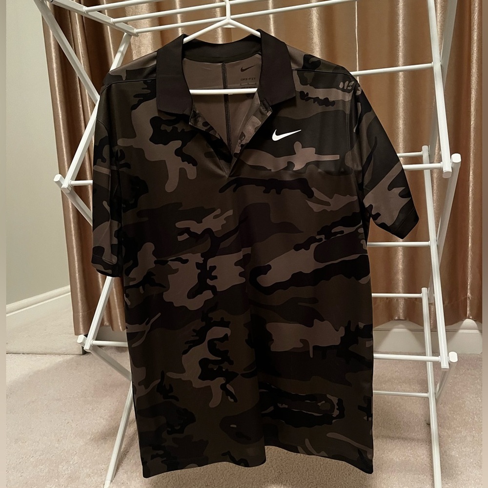 NIKE GOLF POLO